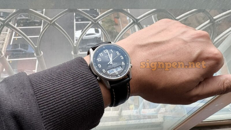 베란다 창가에서